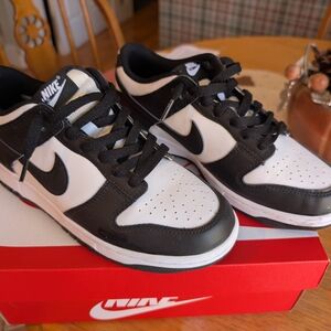 Nike Black and White Sneakers